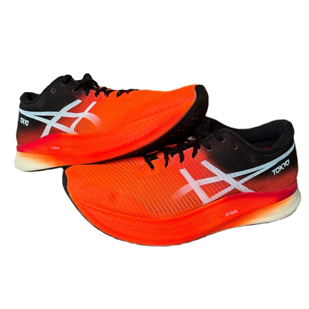 ASICS Metaspeed Edge